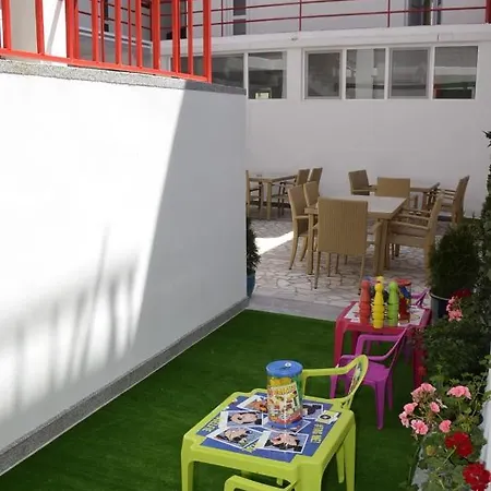 Hostel Vila Iunona Costinesti