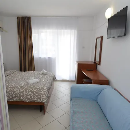 Iunona Hostel Costineşti
